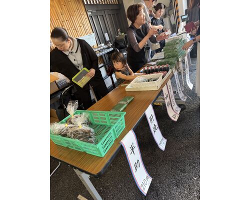 1階特設販売①